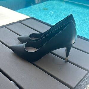 Elegant Black Stiletto Heels